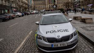 Napadnut Ruski dom u Pragu Molotovljevim koktelima: Potraga za počiniocima