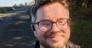 Teacher will run 20 miles to raise money for school