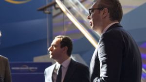 Šta su „Vučićevi ljudi“ iz Prištine navodno dojavili predsedniku, i zašto se uznemirio zbog Kurtijevog sastanka sa Makronom?