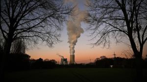 Merz: Duitse kolencentrales mogelijk langer in bedrijf om oorlog