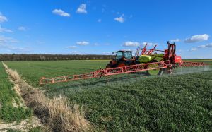 La guerra in Medio Oriente blocca i fertilizzanti e mette in crisi gli agricoltori