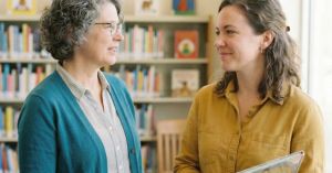 5 Signs Your Coworker Is a Smart Person