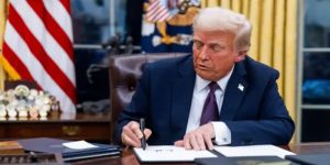 İmparatorluğun Aynasında Bir Kişilik: Trump ve Geç Kapitalizmin Sınır Tanımaz İradesi