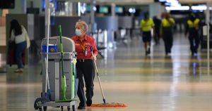 Business myth of minimum wage rises, recessions