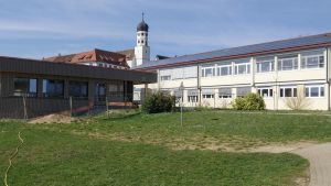 Es wird günstiger als gedacht: Gemeinderat gibt grünes Licht für den neuen Schulhof