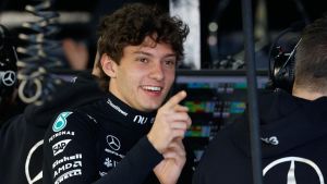 Mercedes-Teenager Antonelli rast zur nächsten Pole Position