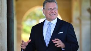 Eurocommissaris meldt goed gesprek met handelsgezant VS