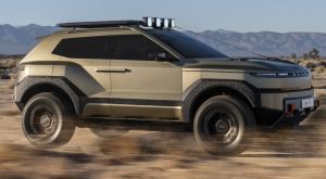 Auto elettrica, la transizione procede a due velocità: in Europa va, in Italia arranca