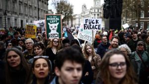 Duizenden protesteren in Londen tegen rechts en voor Palestijnen