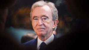 Bernard Arnault’nun yeni megayatı yine vergiden kaçıyor