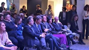 Conte e Schlein da +Europa. Il leader M5S: “Primarie? Prima il programma, subito dopo il leader del campo largo”