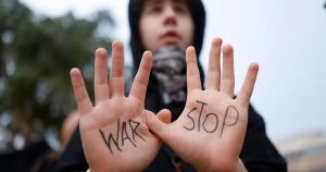 When Netanyahu Plays Politics With War, Israelis Must Take to the the Streets