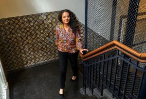 Du har lige spist en god middag og skal til at betale. Så bliver det ubehageligt. Nu kommer psykolog med et råd