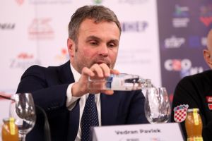 Veliki slalom i mali narodi