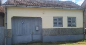 Nisu mogli prodati kuću u Slavoniji pa su se odlučili na neobičan potez. Telefon im se užario. Zvali su ga ljudi iz cijele Hrvatske