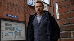 „Mich interessieren die Menschen“: Der Schweizer Schauspieler Sven Schelker über seine neue Rolle