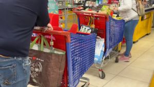 Rincari, un salasso per i veneziani: Pasqua al risparmio per una famiglia su quattro