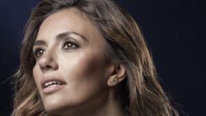 Firenze, Serena Rossi in scena con Serenata a Napoli