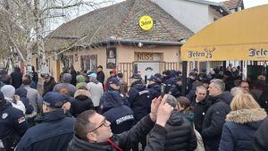 ANEM: Više napada na novinare i građane, policija u pojedinim slučajevima nije reagovala