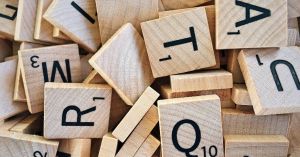 Change-a-Letter Puzzles Reveal How Meaning Emerges