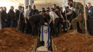 HRW: Iran gebruikt onwettige clusterbommen bij aanvallen Israël