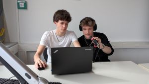 Politik aufs Ohr: Zwei Fürstenberg-Gymnasiasten starten eigenen Podcast