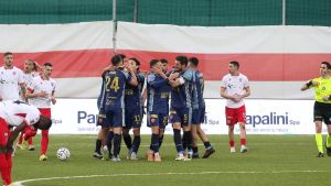 Il Perugia sbanca Pesaro e mette la freccia. Verre alza il livello, Bacchin firma il successo