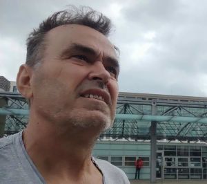 Σε Τροχιά Πολέμου