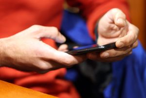 Férias da Páscoa: 5 dicas para parar de fazer scroll