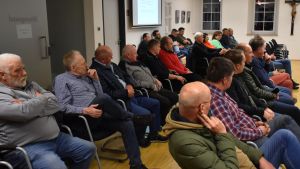 Landwirte in Niedereschach wehren sich gegen geplanten Biotopverbund. Skepsis über freiwillige Teilnahme.