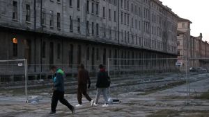 Rotta balcanica, migranti sequestrati e rapinati per business: in 5 a processo a Trieste