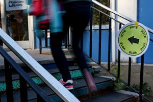 Pensez à la prochaine génération, pas juste aux prochaines élections