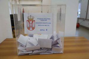 U Sevojnu SNS i Ujedinjeni po devet mandata, jedan mandat za Stamatovićevu stranku