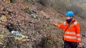 Fangzäune und Netze: So wird die Albtalstraße wieder sicher gemacht