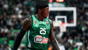 (VIDEO) U derbiju Atine se ozbiljno „zakuvalo“: Isključeni Dorsi i Nan, Lesor dobio tehničku grešku