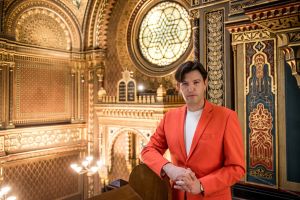 Medical Dedication and Arabic Inspiration in Prague’s Jewish Quarter