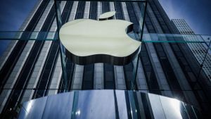 Apple fracasa en su intento de parar en los tribunales una nueva investigación de Competencia por sus pactos con Amazon en España