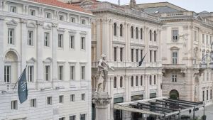 Il Grand Hotel Duchi d’Aosta di Trieste esce dalla collezione dell’associazione Relais & Châteaux