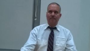 Το Σύνταγμα του Ιράν και η Θεοκρατική διακυβέρνηση