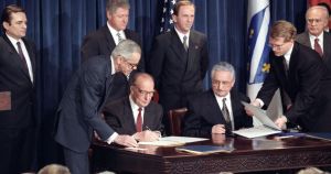 Na današnji dan donesen Ustav Federacije BiH, a prije glasanja odvijala se prava drama