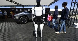 Des autos aux robots, le pari douteux d’Elon Musk pour Tesla