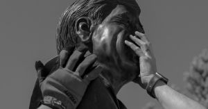 I Wrote a Cesar Chavez Biography. This Is How His Secrets Stayed Buried.