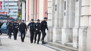 “Imao sam utisak da su krenuli da zaplene marihuanu”: Dekan Fizičkog fakulteta o upadu UKP u Rektorat Beogradskog univerziteta