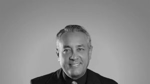 La guerra que no cabe en un mapa: Ormuz entre la máquina multidominio y la guerra híbrida de Irán