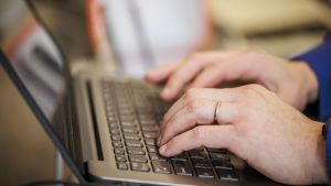 Yhteiskunta | Tekoäly yleistyy myös toimitustyössä – näin MT hyödyntää sitä