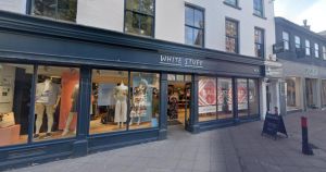 Man who 'strangled someone' is detained in dramatic arrest outside fashion chain