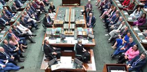 Should the parliament decide if Australia goes to war?