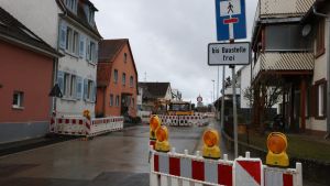 Bauarbeiten in der Kindlebildstraße dauern länger als geplant: Der Busverkehr bleibt eingeschränkt