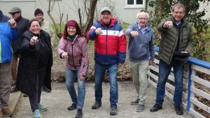 Neuer Treffpunkt für Böhringen: Öffentliche Boulebahn ist eingeweiht