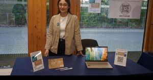 Uni student creating plastic-free pregnancy test...made from seaweed